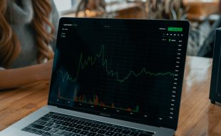 5 Best NFT Cryptocurrency to Buy.