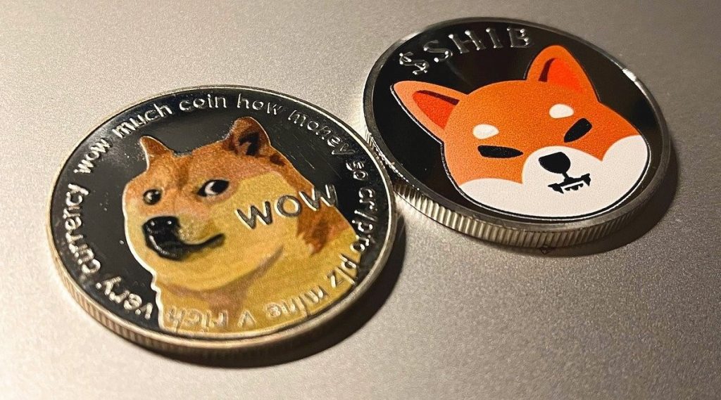 Top Memecoin- Dogecoin VS Shiba Inu - InsideBitcoins.com