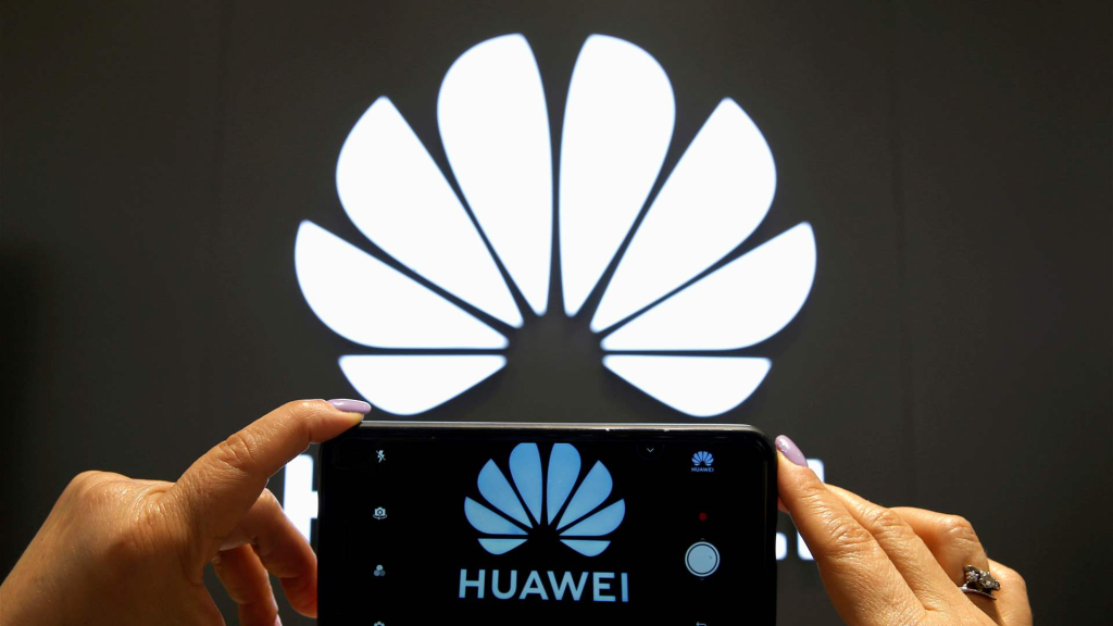 Huawei Announces Launch of In-Built Software System, Amids Permanent Layoff from US Services
