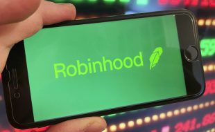 Robinhood might Delist Cryptocurrencies Referenced in the SEC Lawsuit