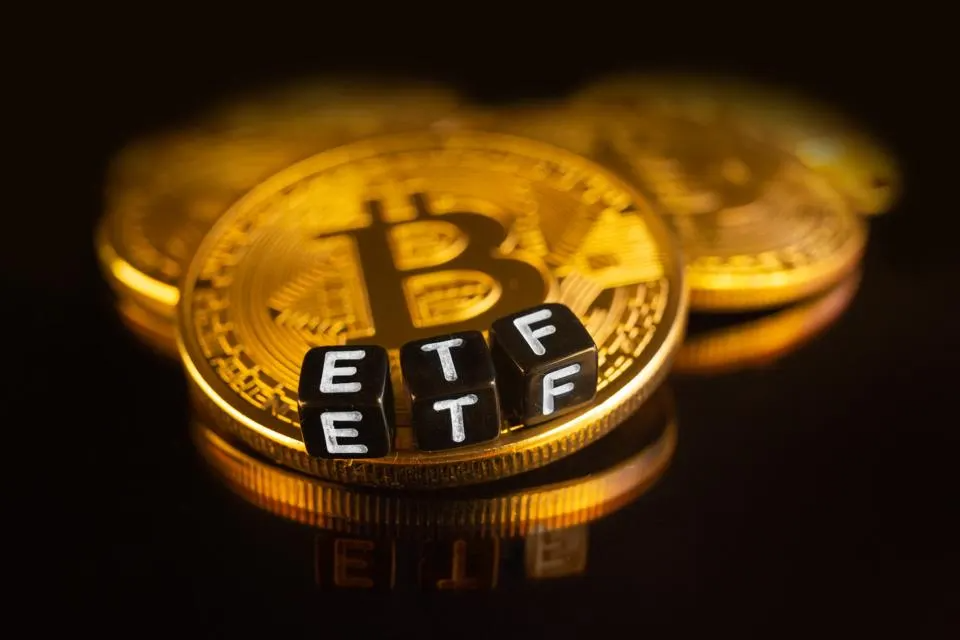 Spot Bitcoin ETFs Record Worst Outflows Since April After $1.3B Leave Their Reserves In 2 Weeks
