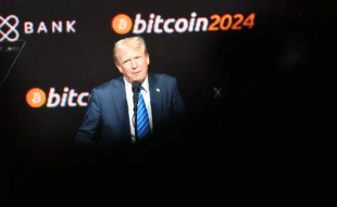 Donald Trump says ''never sell your bitcoin''